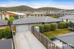 2 Millview Dr, Oakdowns TAS 7019, Australia