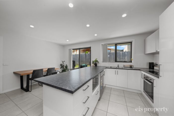 2 Millview Dr, Oakdowns TAS 7019, Australia