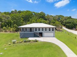 22 Parview Dr, Craignish QLD 4655, Australia