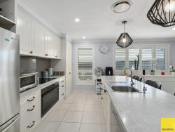 49 Morson Ave, Horsley NSW 2530, Australia