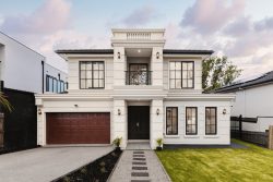 7 Paisley St, Box Hill North VIC 3129, Australia