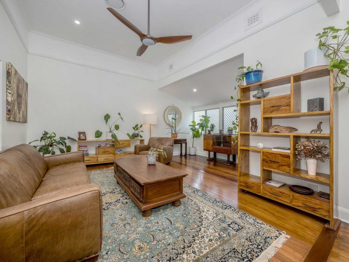 33 Parkes St, Girards Hill NSW 2480, Australia