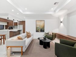 8 Williams Rd, Dianella WA 6059, Australia