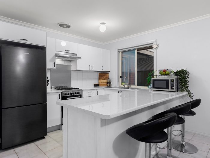 3 Ryan Cl, Noarlunga Downs SA 5168, Australia