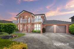 3 Sara Dr, Wheelers Hill VIC 3150, Australia