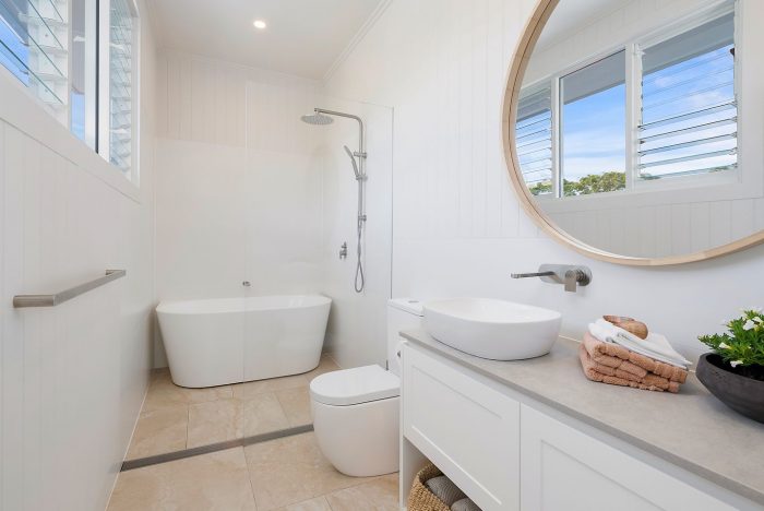 2 Suzanne Rd, Mona Vale NSW 2103, Australia