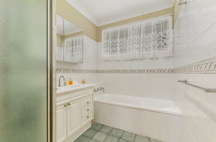 101 Thirroul Rd, Kanahooka NSW 2530, Australia