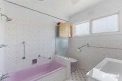 53 Thomas St, East Devonport TAS 7310, Australia