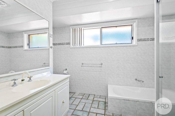 14 Tingara Rd, Nelson Bay NSW 2315, Australia