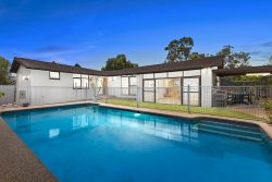 12 Tongarra Pl, Westleigh NSW 2120, Australia