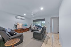 23 Trojan Ct, Proserpine QLD 4800, Australia