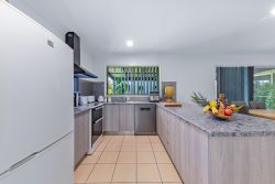 23 Trojan Ct, Proserpine QLD 4800, Australia