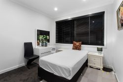 3 Uhlman St, Mango Hill QLD 4509, Australia