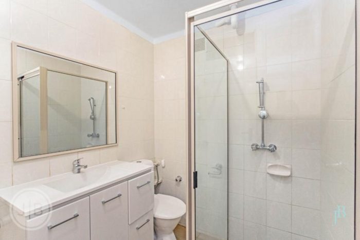 Unit 2/160 Mill Point Rd, South Perth WA 6151, Australia