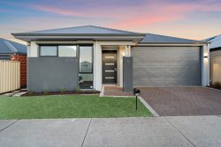 106 Verdant Cres, Seville Grove WA 6112, Australia