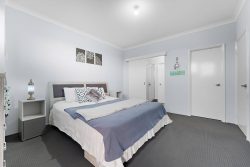 106 Verdant Cres, Seville Grove WA 6112, Australia