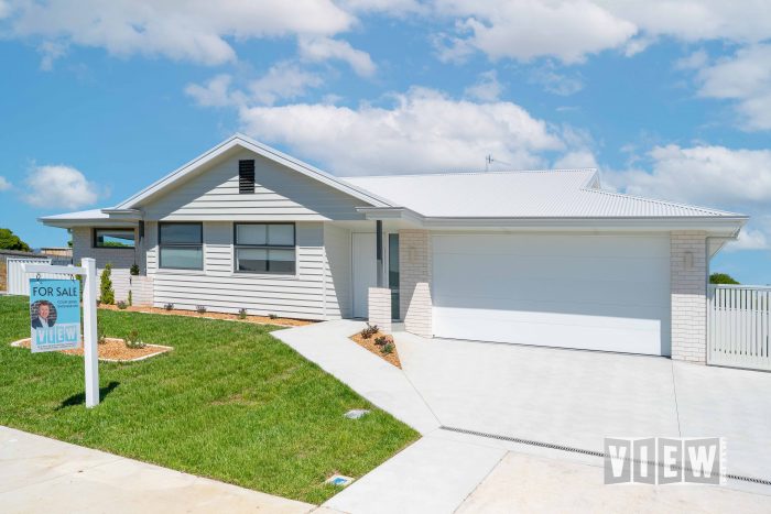 4 Parknook Cl, Latrobe TAS 7307, Australia