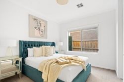 25 Viewside Way, Point Cook VIC 3030, Australia