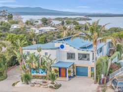 36 Vista Dr, Mallacoota VIC 3892, Australia