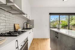 Unit 3/252 Waverley Rd, Mount Waverley VIC 3149, Australia