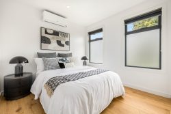 Unit 3/252 Waverley Rd, Mount Waverley VIC 3149, Australia