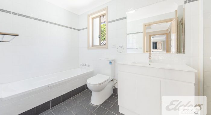 5/3-5 Webb Ave, Hornsby NSW 2077, Australia