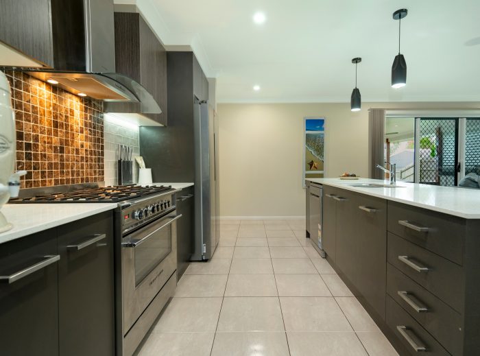 8 Webcke Cres, Kleinton QLD 4352, Australia
