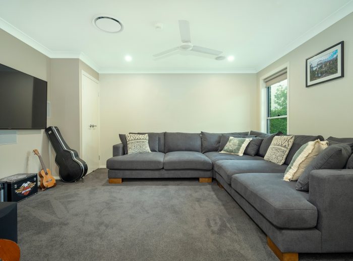 8 Webcke Cres, Kleinton QLD 4352, Australia