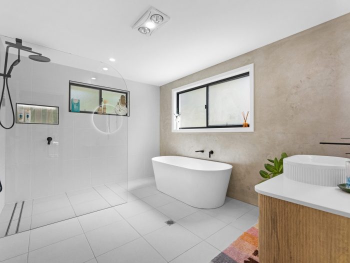 5 Linton Ct, Craignish QLD 4655, Australia