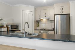 Unit 6/80A Murray Rd, Willaston SA 5118, Australia