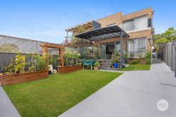 12A Olive Cres, Peakhurst NSW 2210, Australia