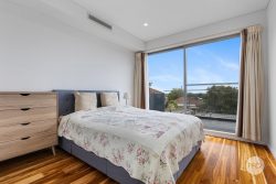 12A Olive Cres, Peakhurst NSW 2210, Australia