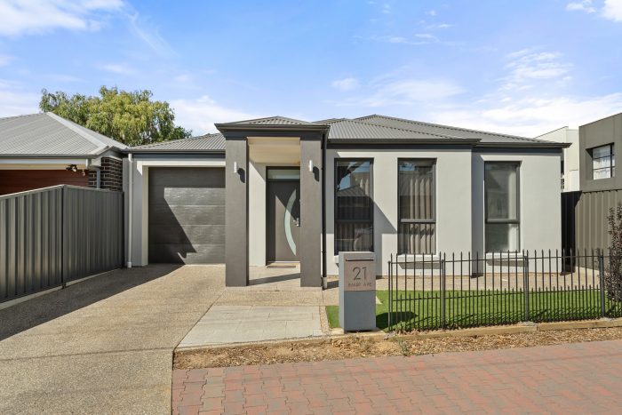 21 Baker Ave, Morphettville SA 5043, Australia