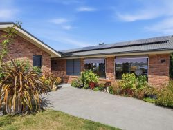 4 Bridget Ct, Cygnet TAS 7112, Australia