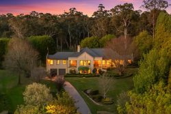 15 Carisbrooke Row, Bowral NSW 2576, Australia