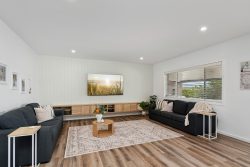 14 Carlyle Cl, Dapto NSW 2530, Australia