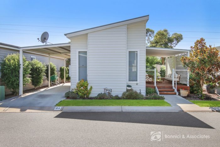 Unit 31/7 Catherine Cres, Lavington NSW 2641, Australia