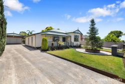 339 Maroondah Hwy, Croydon North VIC 3136, Australia