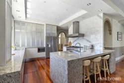 339 Maroondah Hwy, Croydon North VIC 3136, Australia