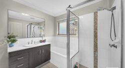 66 Constellation Dr, Loganholme QLD 4129, Australia