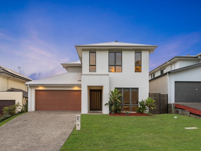 71 Cowen Terrace, North Lakes QLD 4509, Australia