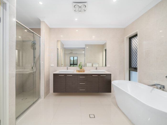 71 Cowen Terrace, North Lakes QLD 4509, Australia