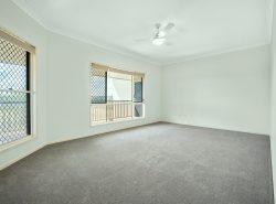 28 Curlew St, Meringandan West QLD 4352, Australia
