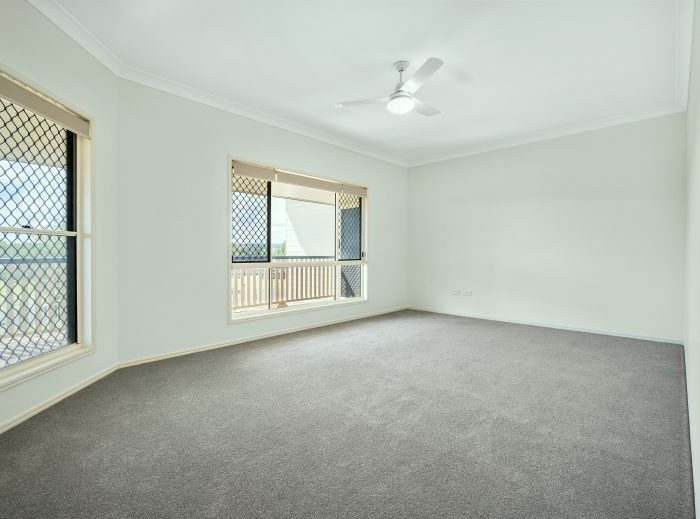 28 Curlew St, Meringandan West QLD 4352, Australia