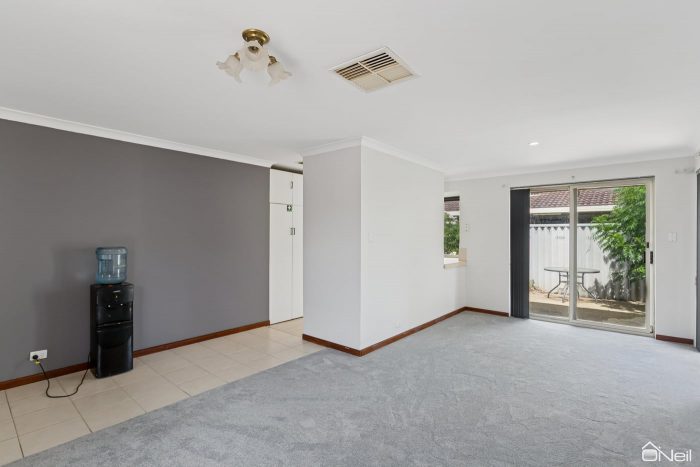 Unit 42/25 Dale Rd, Armadale WA 6112, Australia