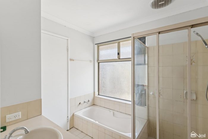 Unit 42/25 Dale Rd, Armadale WA 6112, Australia