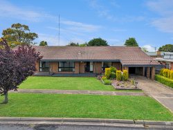 40 Dickens St, Hamilton VIC 3300, Australia