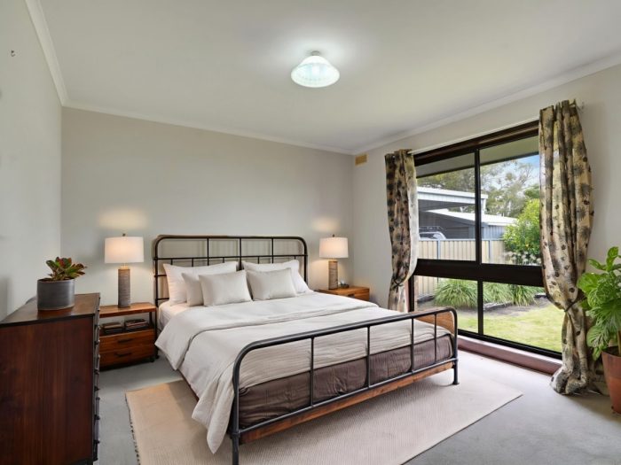 40 Dickens St, Hamilton VIC 3300, Australia