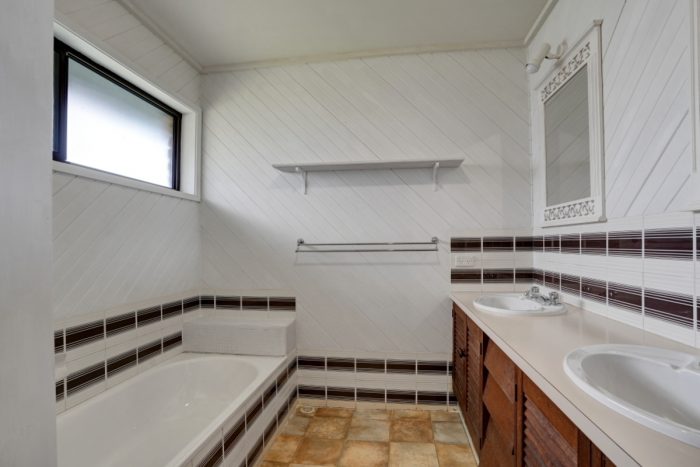 40 Dickens St, Hamilton VIC 3300, Australia