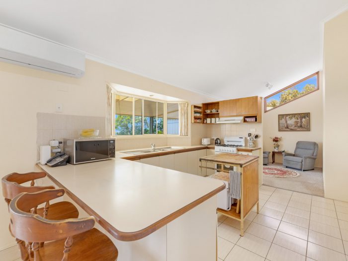 10 Apex Cl, Craignish QLD 4655, Australia